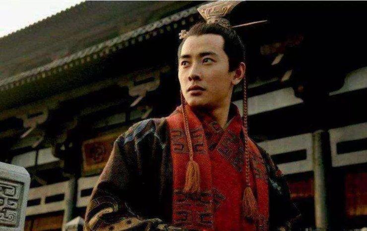 探索天涯,发现女生日常喜欢穿婚纱款式的lolita是什么样的性格?的智慧